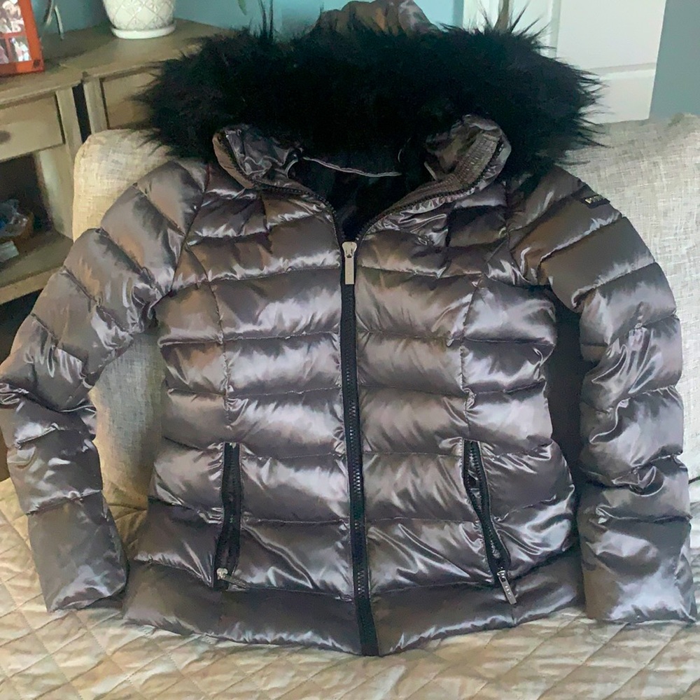 DKNY women’s puffer jacket